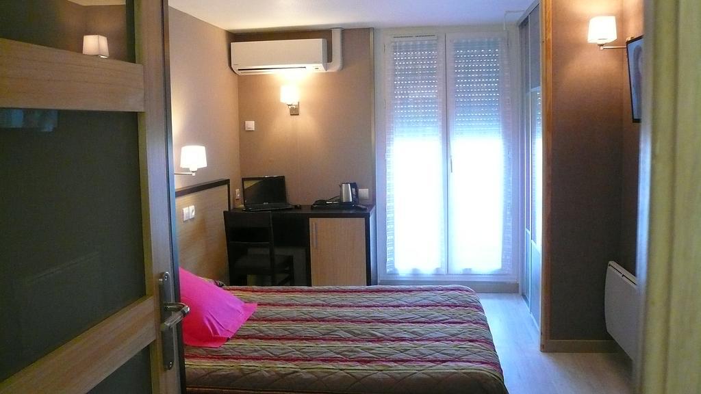Hotel L'Europeen Tarbes Eksteriør billede