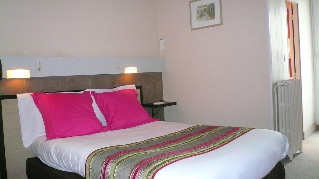 Hotel L'Europeen Tarbes Eksteriør billede