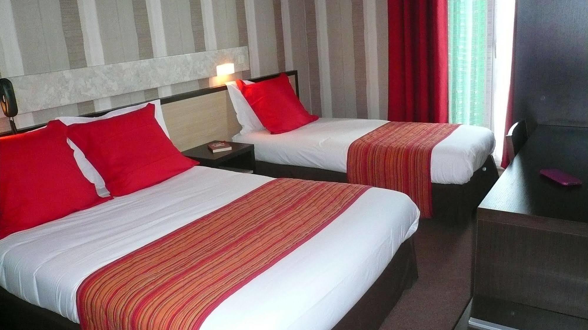 Hotel L'Europeen Tarbes Eksteriør billede